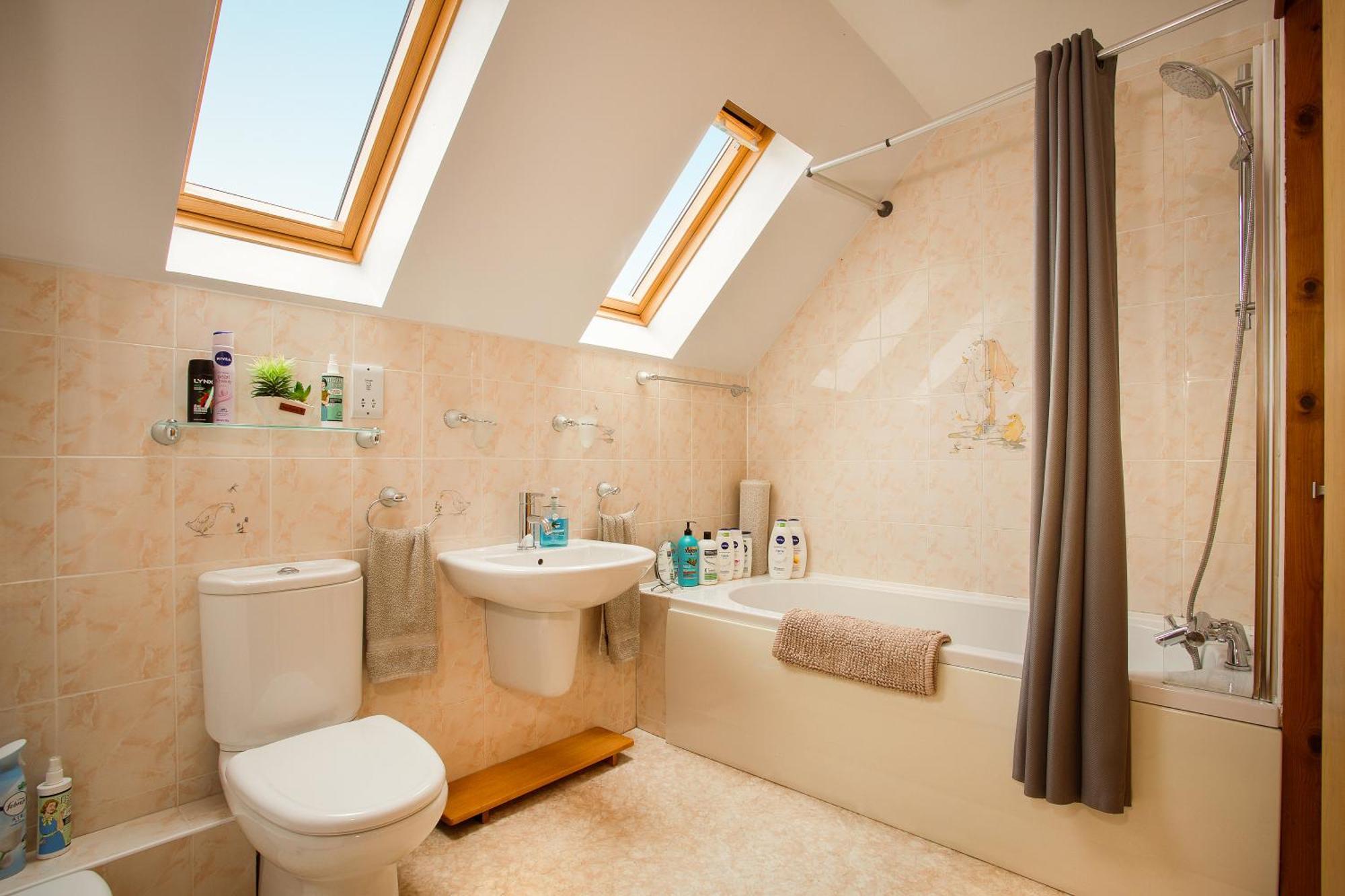אלנס Beechwood Lodge Guesthouse מראה חיצוני תמונה