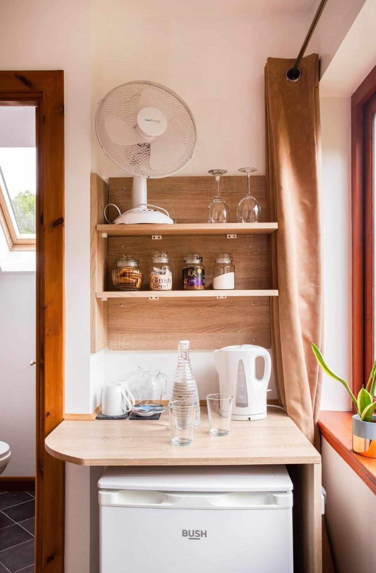 אלנס Beechwood Lodge Guesthouse מראה חיצוני תמונה