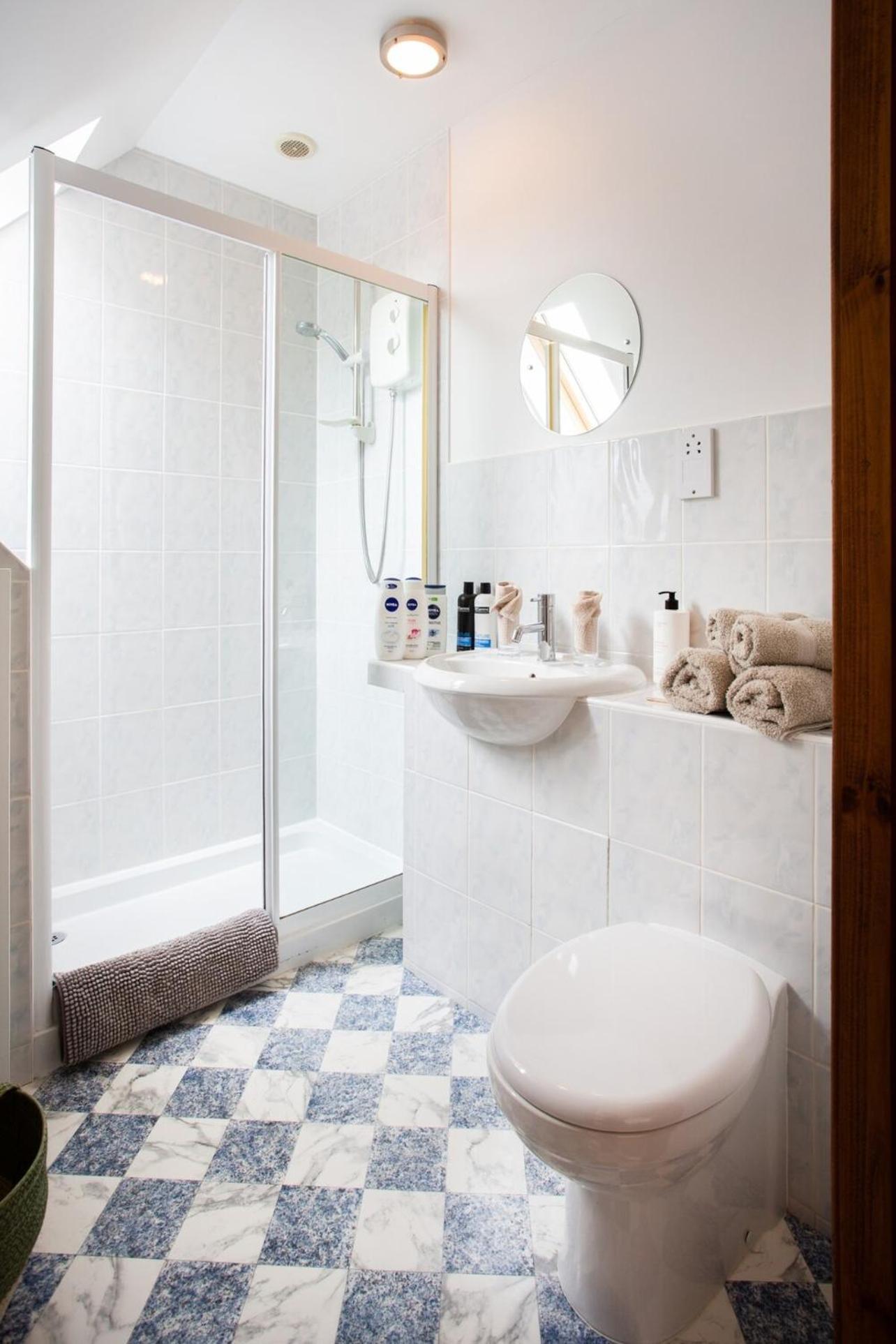 אלנס Beechwood Lodge Guesthouse מראה חיצוני תמונה
