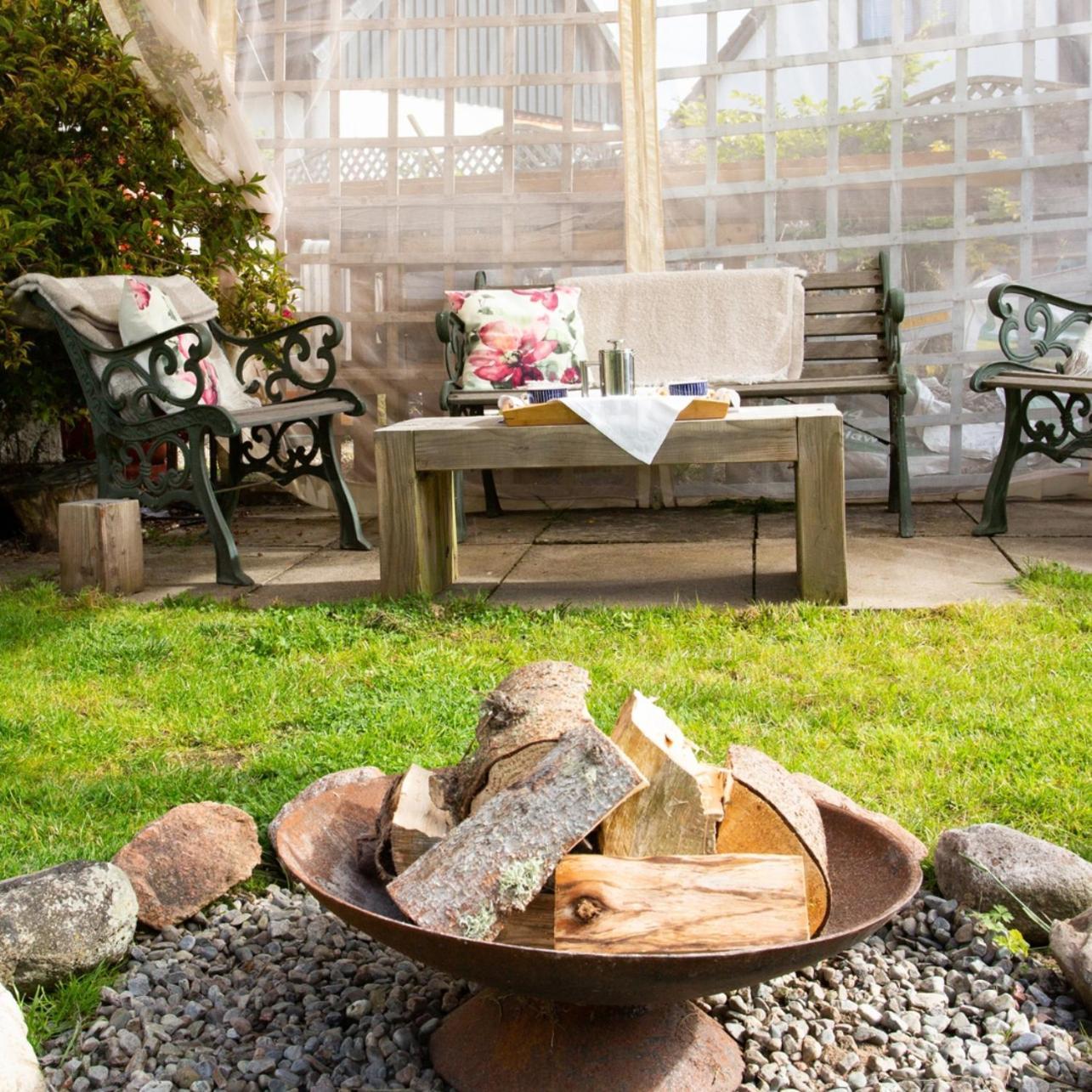 אלנס Beechwood Lodge Guesthouse מראה חיצוני תמונה
