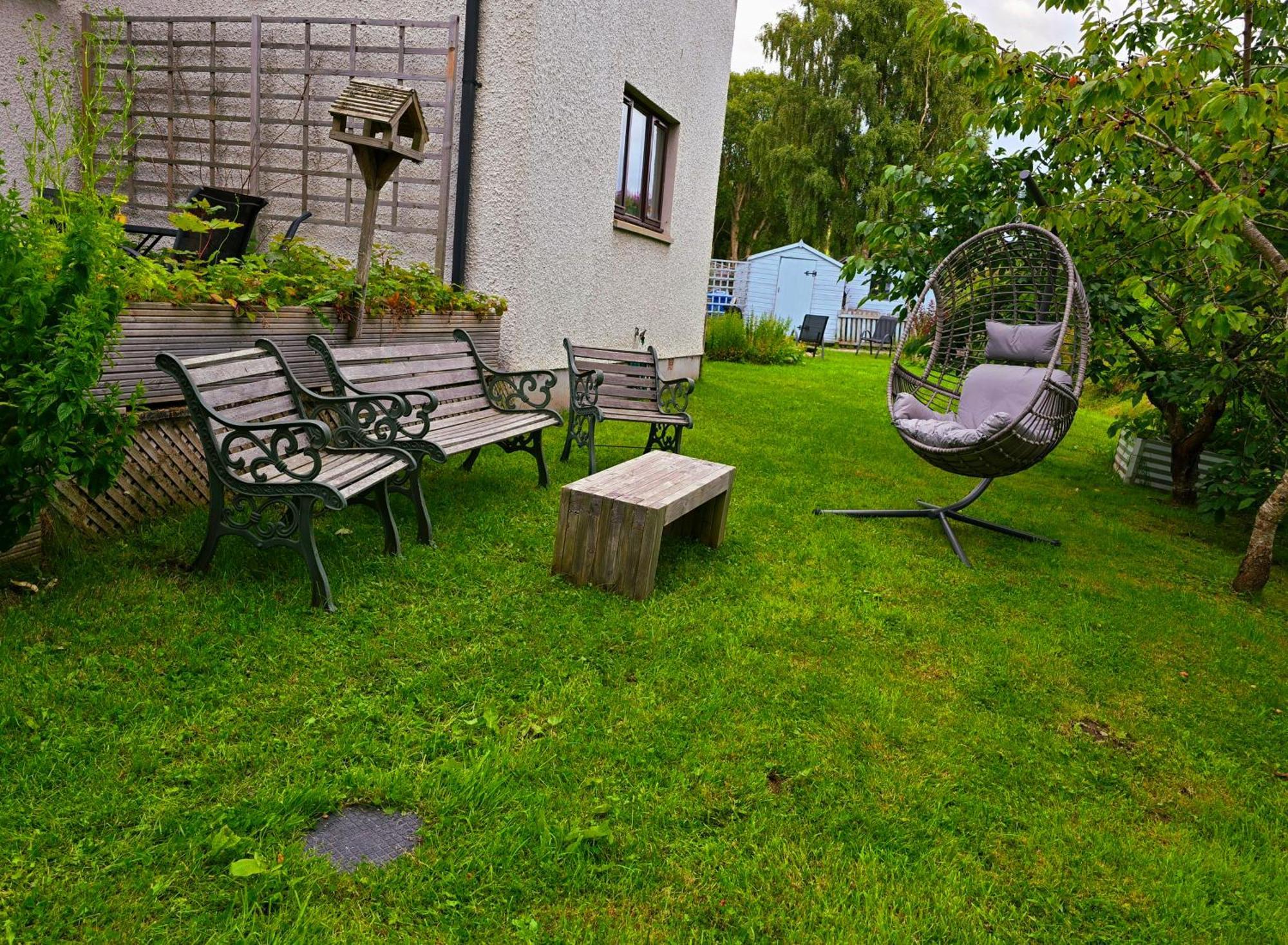 אלנס Beechwood Lodge Guesthouse מראה חיצוני תמונה